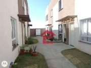 Casa / Sobrado em Condomínio para Venda em Cotia/SP Água...