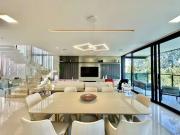 Casa / Sobrado em Condomínio para Venda em Cotia/SP...