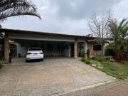 Casa / Sobrado em Condomínio para Venda em Cotia/SP...