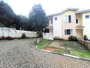 Casa / Sobrado em Condomínio para Venda em Cotia/SP...