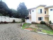 Casa / Sobrado em Condomínio para Venda em Cotia/SP...