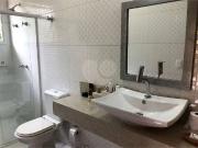 Casa / Sobrado em Condomínio para Venda em Cotia/SP...