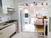 Casa / Sobrado em Condomínio para Venda em Cotia/SP...