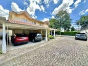 Casa / Sobrado em Condomínio para Venda em Cotia/SP...