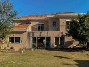 Casa / Sobrado em Condomínio para Venda em Cotia/SP...