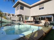 Casa / Sobrado em Condomínio para Venda em Cotia/SP São...