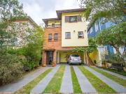 Casa / Sobrado em Condomínio para Venda em Cotia/SP...