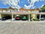 Casa / Sobrado em Condomínio para Venda em Cotia/SP...