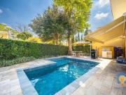 Casa / Sobrado em Condomínio para Venda em Cotia/SP...