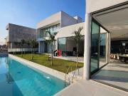 Casa / Sobrado em Condomínio para Venda em Cotia/SP...