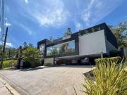 Casa / Sobrado em Condomínio para Venda em Cotia/SP...