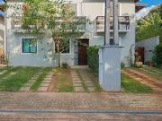 Casa / Sobrado em Condomínio para Venda em Cotia/SP...