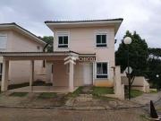 Casa / Sobrado em Condomínio para Venda em Cotia/SP...