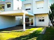 Casa / Sobrado em Condomínio para Venda em Cotia/SP...