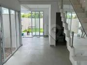 Casa / Sobrado em Condomínio para Venda em Cotia/SP...