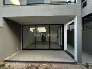 Casa / Sobrado em Condomínio para Venda em Cotia/SP...