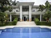 Casa / Sobrado em Condomínio para Venda em Cotia/SP...