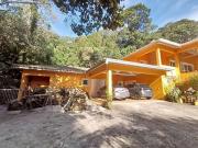 Casa / Sobrado em Condomínio para Venda em Cotia/SP...