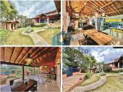 Casa / Sobrado em Condomínio para Venda em Cotia/SP...