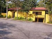 Casa / Sobrado em Condomínio para Venda em Cotia/SP...