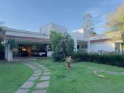 Casa / Sobrado em Condomínio para Venda em Cotia/SP...