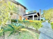 Casa / Sobrado em Condomínio para Venda em Cotia/SP São...