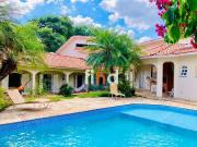 Casa / Sobrado em Condomínio para Venda em Cotia/SP São...