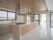 Casa / Sobrado em Condomínio para Venda em Cotia/SP São...