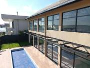 Casa / Sobrado em Condomínio para Venda em Cotia/SP São...