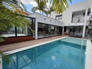 Casa / Sobrado em Condomínio para Venda em Cotia/SP São...