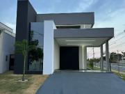 Casa / Sobrado em Condomínio para Venda em Cuiabá/MT...