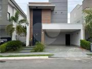 Casa / Sobrado em Condomínio para Venda em Cuiabá/MT...