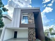 Casa / Sobrado em Condomínio para Venda em Cuiabá/MT...