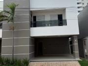 Casa / Sobrado em Condomínio para Venda em Cuiabá/MT...