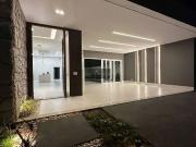 Casa / Sobrado em Condomínio para Venda em Cuiabá/MT...