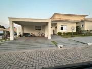 Casa / Sobrado em Condomínio para Venda em Cuiabá/MT...