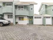 Casa / Sobrado em Condomínio para Venda em Curitiba/PR...