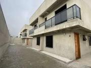 Casa / Sobrado em Condomínio para Venda em Curitiba/PR...