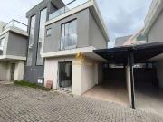 Casa / Sobrado em Condomínio para Venda em Curitiba/PR... Casa / Sobrado em Condomínio para Venda em Curitiba/PR...