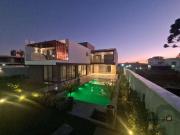 Casa / Sobrado em Condomínio para Venda em Curitiba/PR...