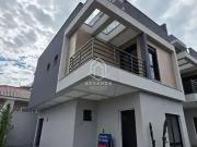 Casa / Sobrado em Condomínio para Venda em Curitiba/PR...