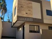 Casa / Sobrado em Condomínio para Venda em Curitiba/PR...