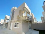 Casa / Sobrado em Condomínio para Venda em Curitiba/PR...