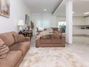 Casa / Sobrado em Condomínio para Venda em Curitiba/PR...