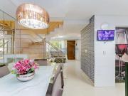 Casa / Sobrado em Condomínio para Venda em Curitiba/PR...