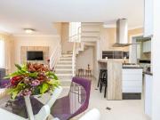 Casa / Sobrado em Condomínio para Venda em Curitiba/PR...