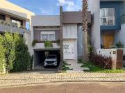Casa / Sobrado em Condomínio para Venda em Curitiba/PR...