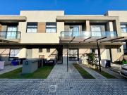 Casa / Sobrado em Condomínio para Venda em Curitiba/PR...