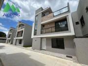 Casa / Sobrado em Condomínio para Venda em Curitiba/PR...