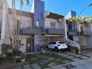 Casa / Sobrado em Condomínio para Venda em Curitiba/PR...